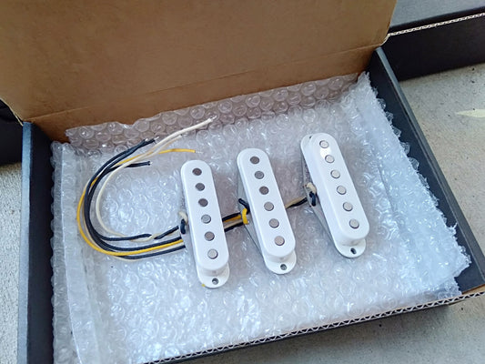 Isaiah Mitchell signature pickups