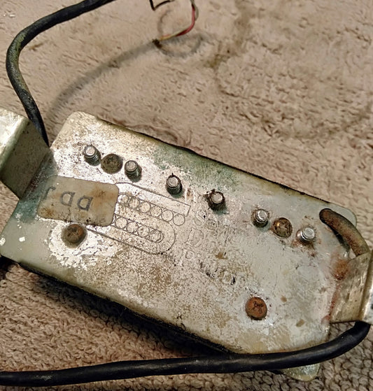 Seymour Duncan pickup. 2nd hand
