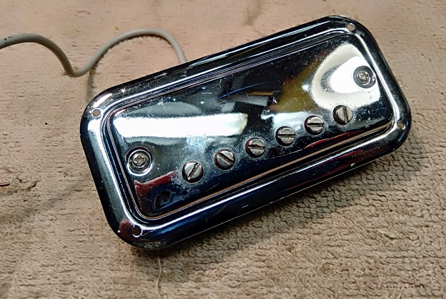 Maton pickup. NOS