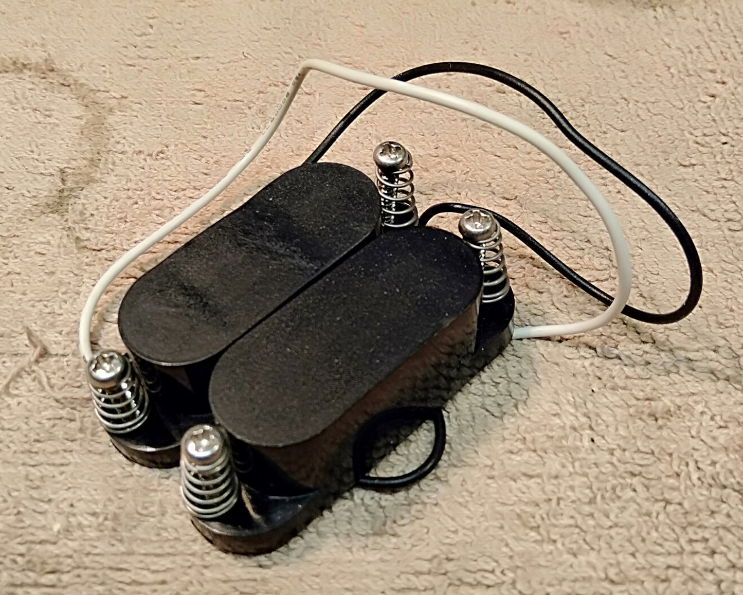 Fender Japan Mustang bass pickup. 2nd hand
