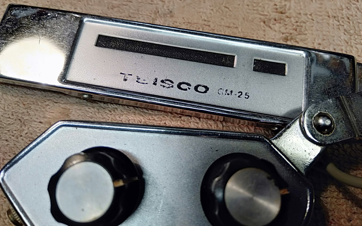 Teisco soundhole pickup. 2nd hand