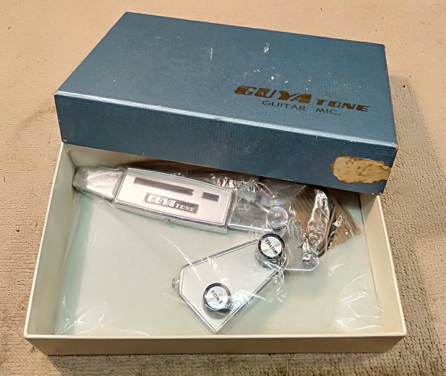 Guyatone soundhole pickup. 2nd hand