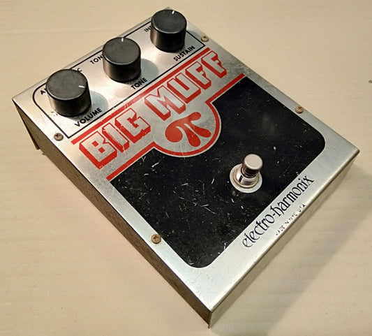 EH Big Muff V5. 2ND HAND