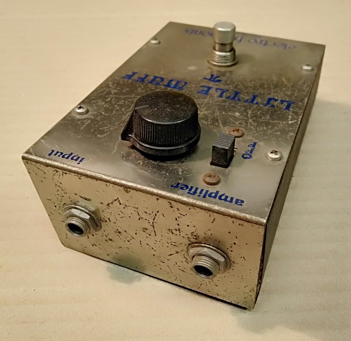 EH Little Muff. 2ND HAND