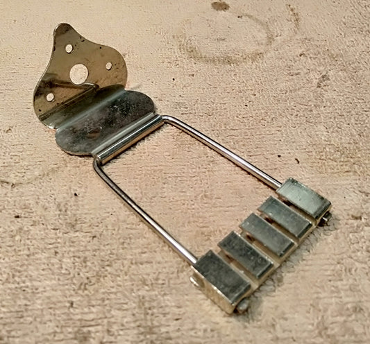 Trapeze tailpiece. 2nd hand