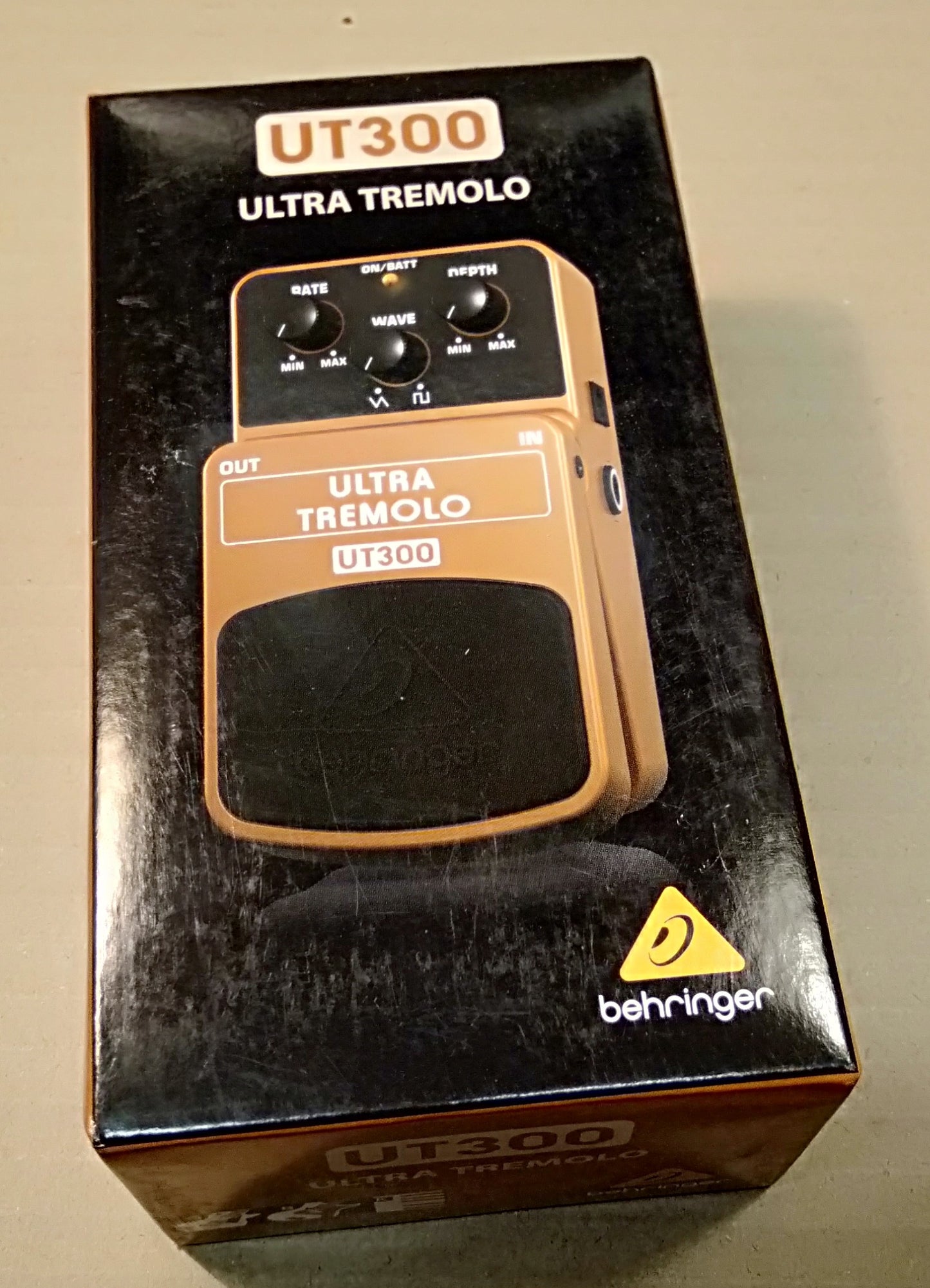 Behringer UT300. NOS