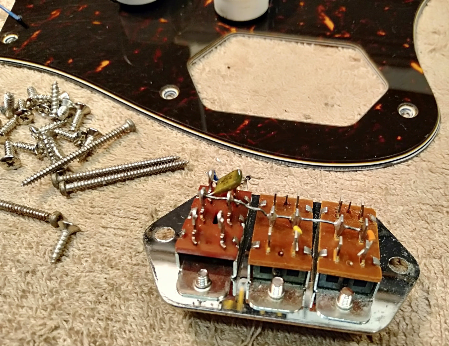 Fender Jaguar hardware. 2nd hand
