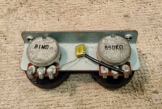 Fender Jaguar thumb wheel assy. 2nd hand