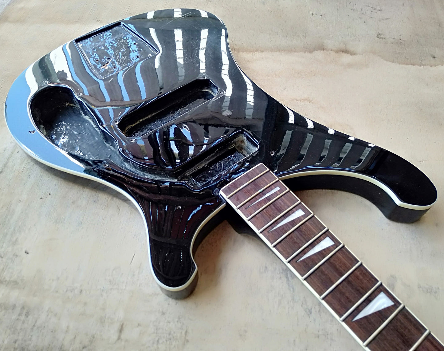 R1C bass body and neck. 2nd hand