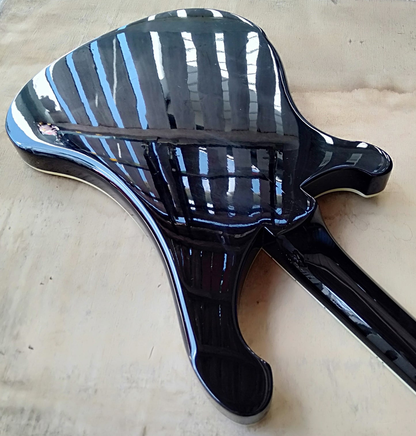 R1C bass body and neck. 2nd hand