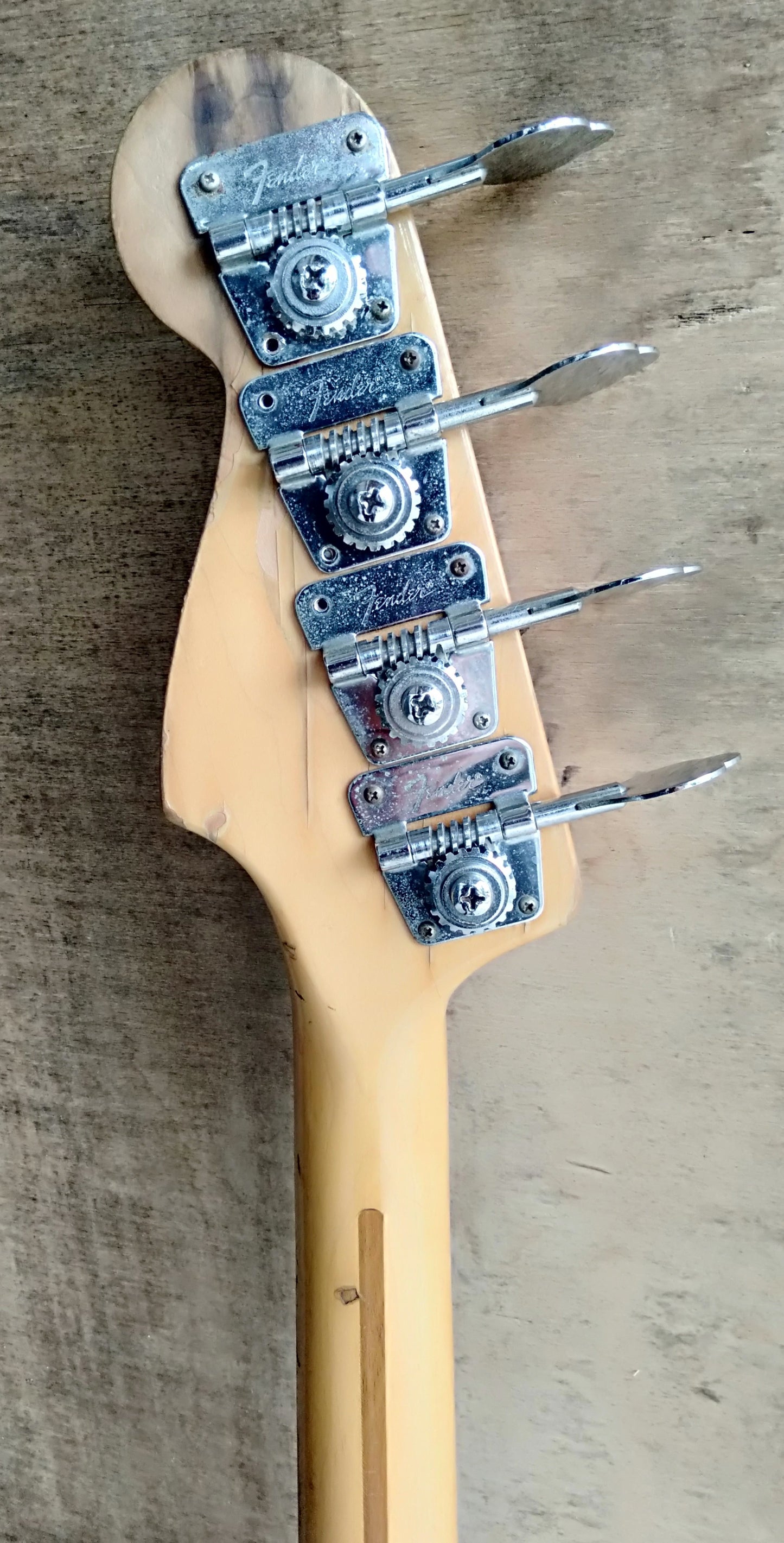 Fender P bass. 1979