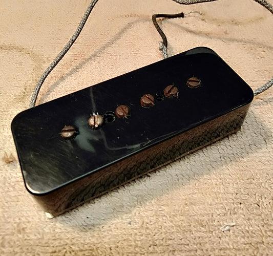 Seymour Duncan P-90. 2nd hand