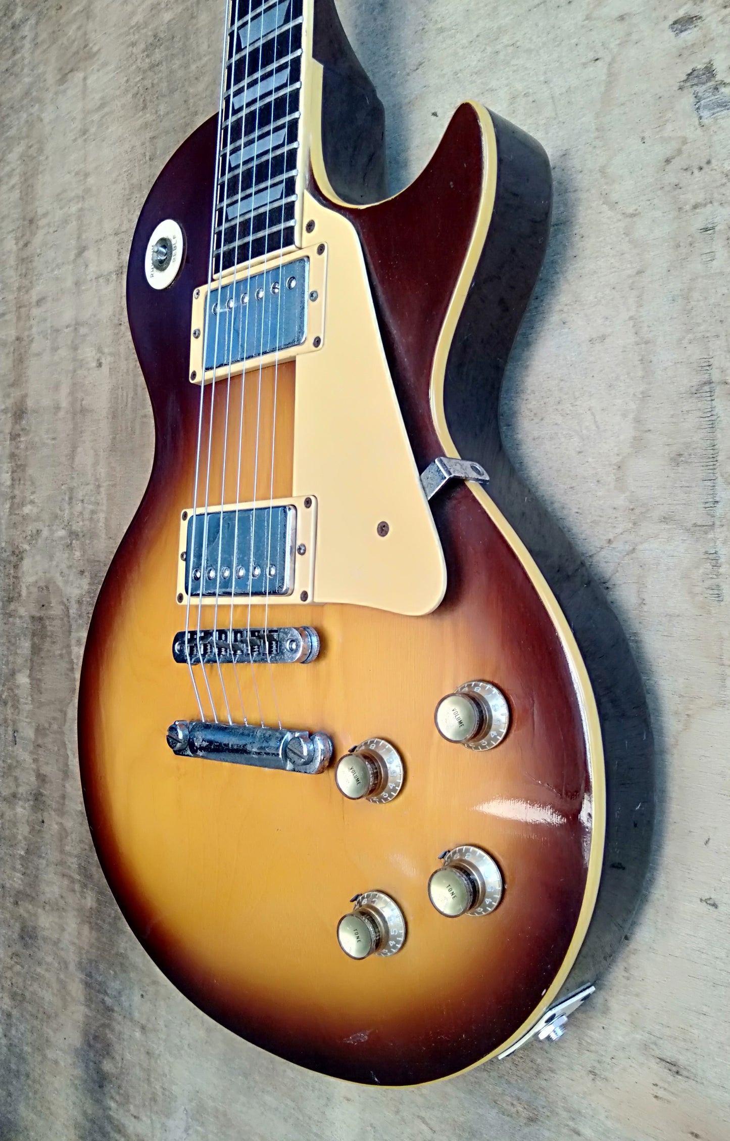 Greco EG-450. 1977