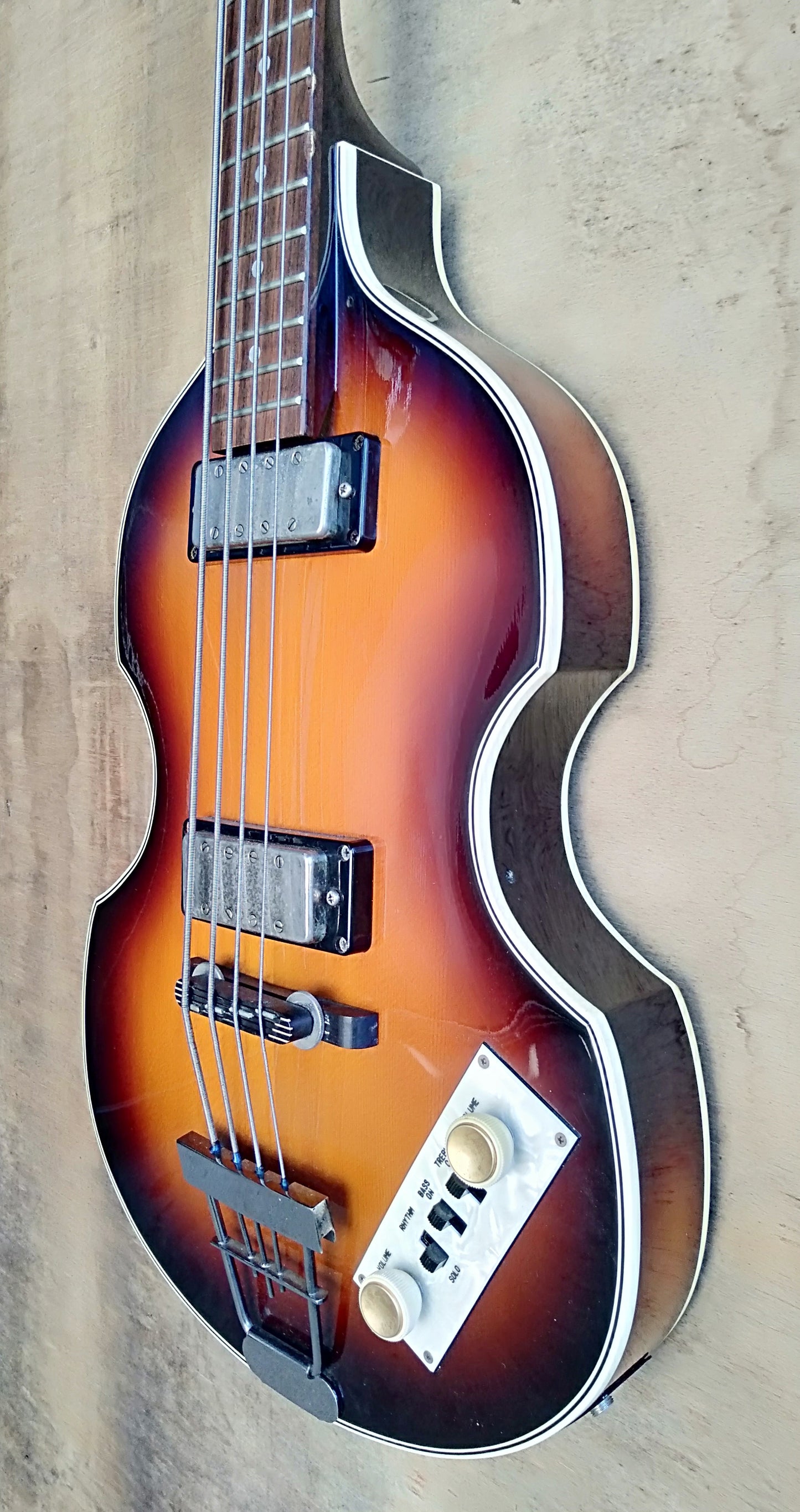 Greco VB-500. 1993