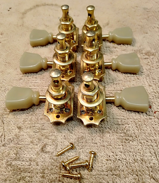 Gibson Deluxe tuners. 2nd hand