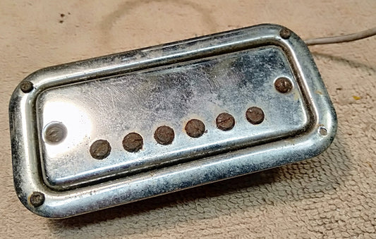 Maton pickup. 2nd hand
