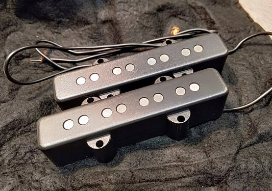 HÄUSSEL J bass pickups. NOS