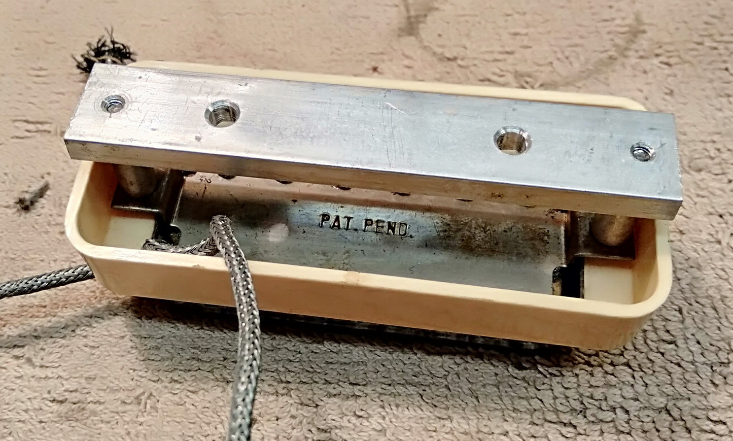 Fujigen mini humbucker. 2nd hand