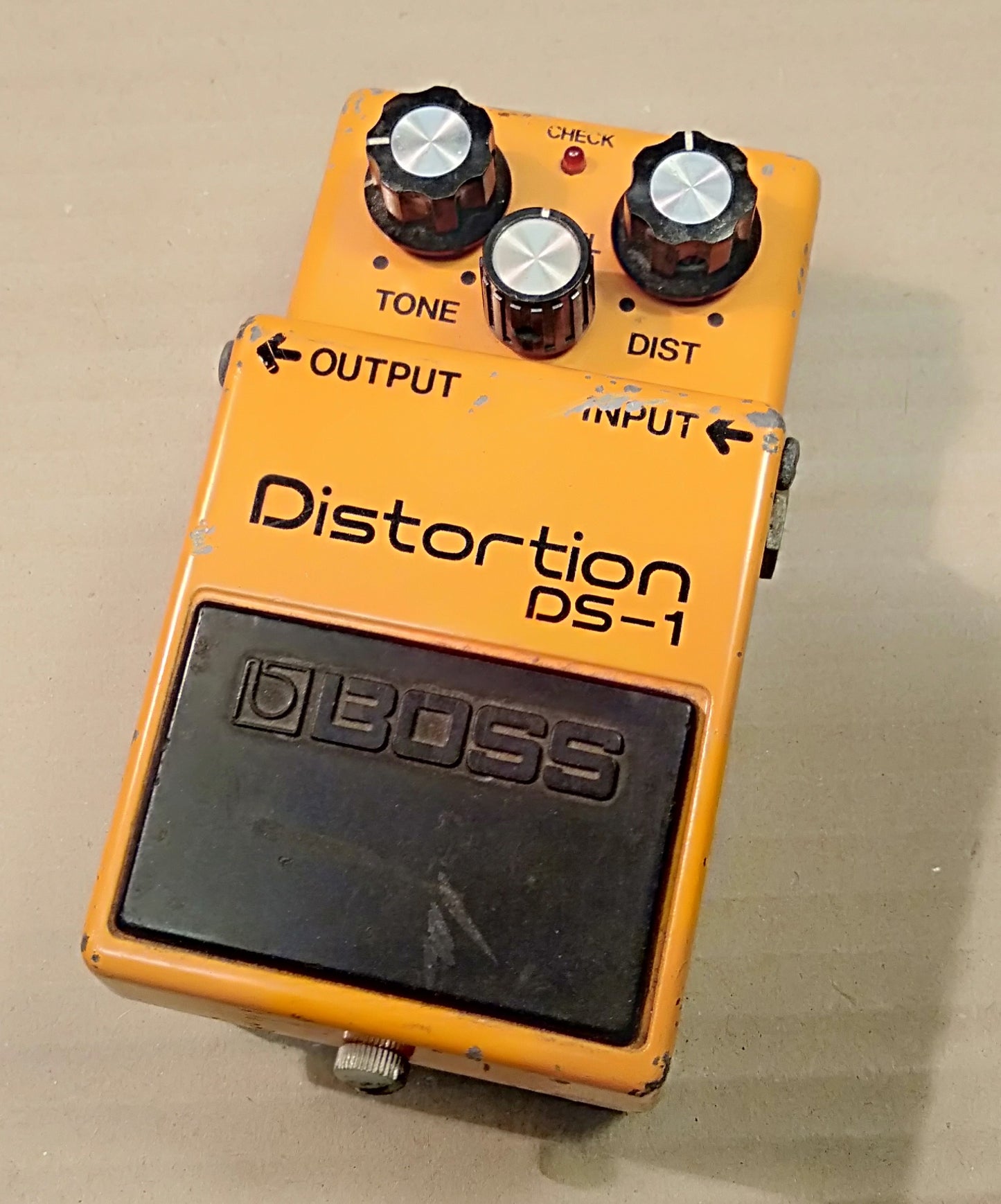 BOSS DS-1. 2ND HAND