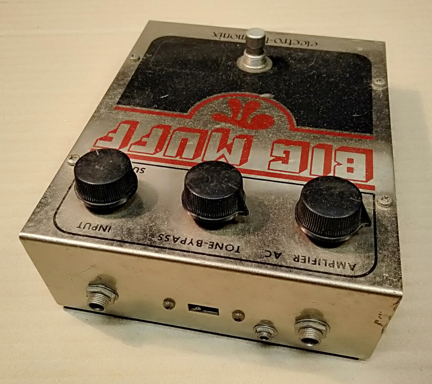 EH Big Muff V5. 2ND HAND