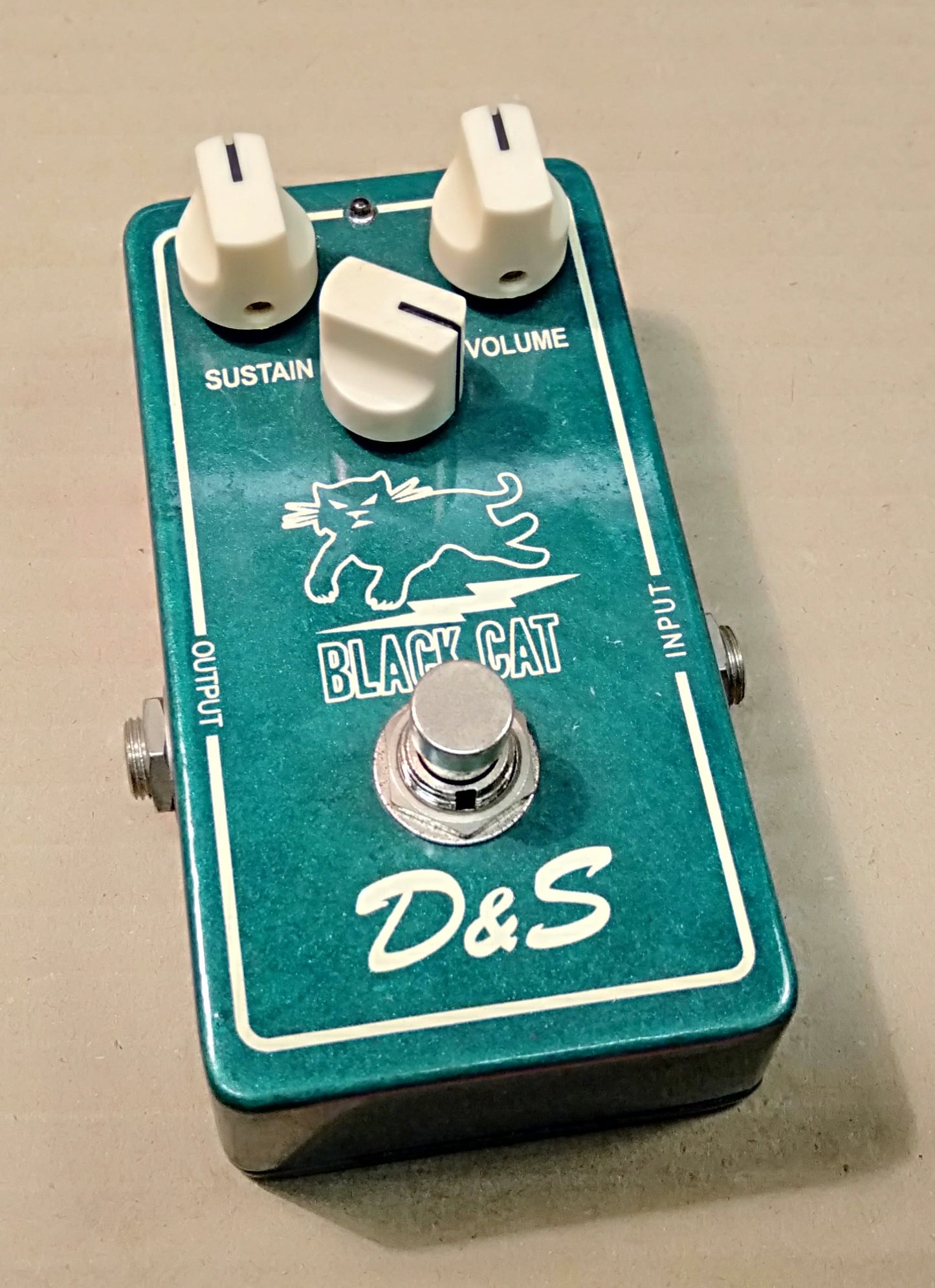 Black Cat D&S. NOS