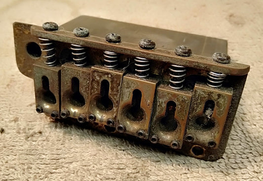 Ibanez vibrato. 2nd hand