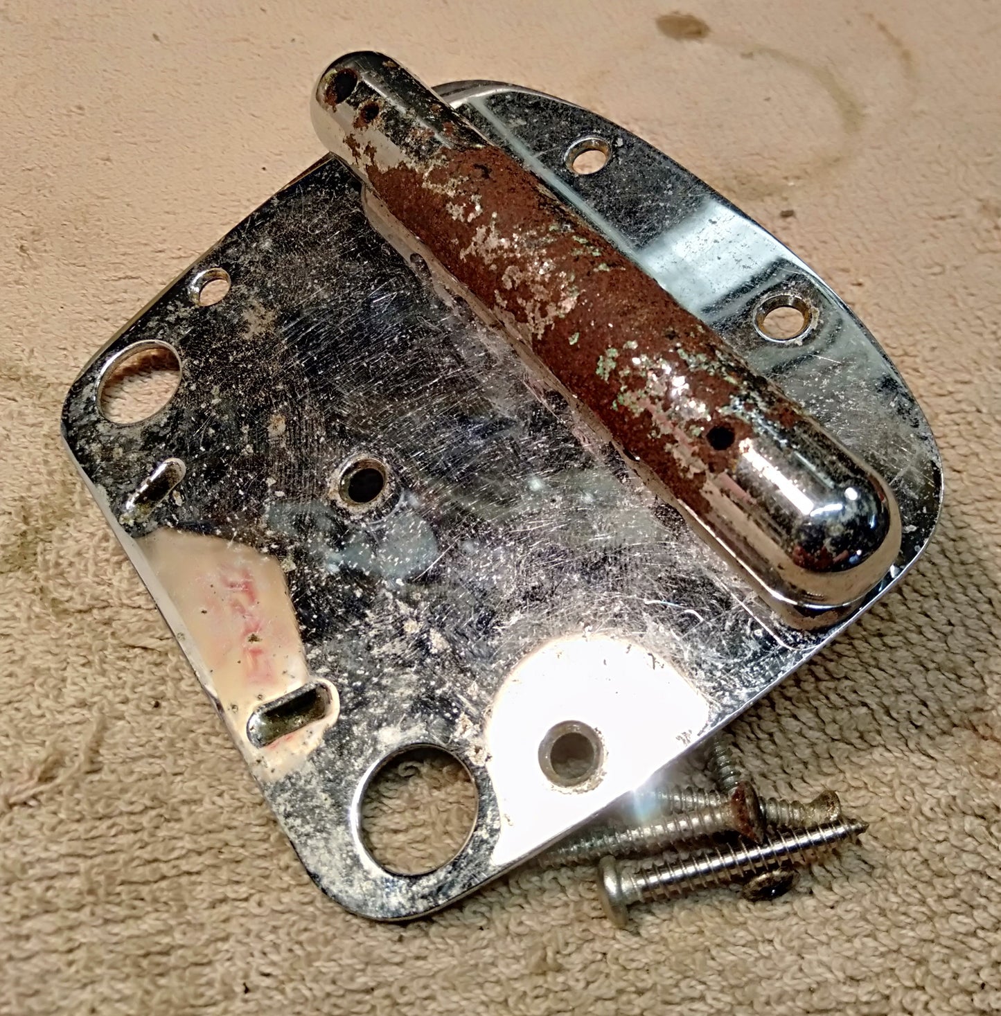 Fender Mustang vibrato. 2nd hand