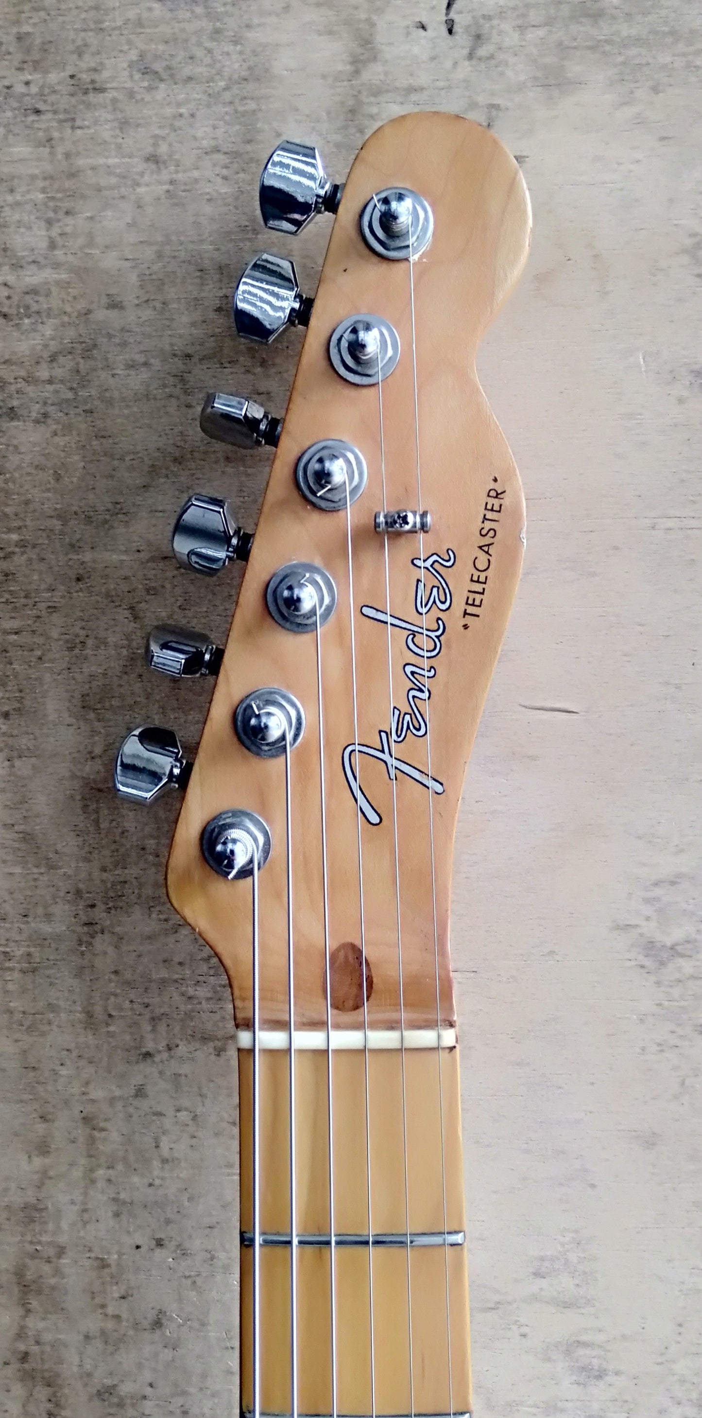 Profile Tele. 1980's